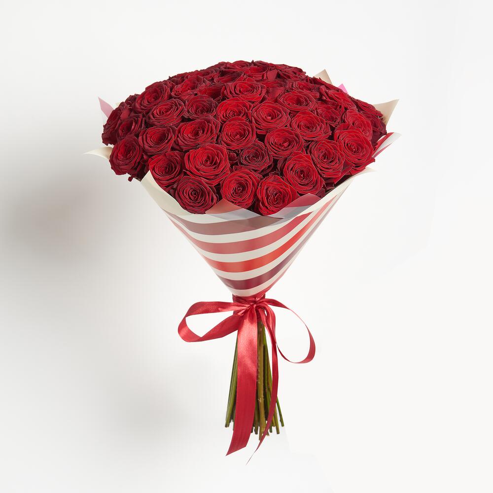 Букет мечты: 51 красная роза