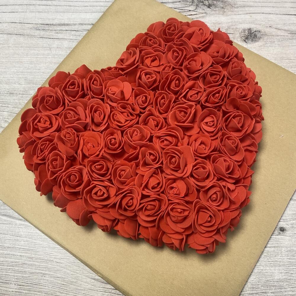 Сердце из роз Foamiran для мамы